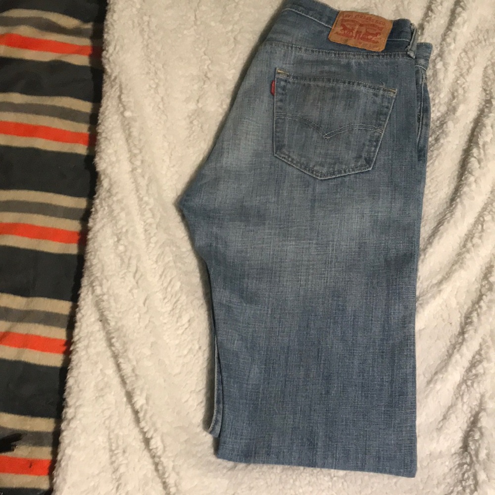 Levies jeans button fly. Sz.32. 5 pocket  blue
